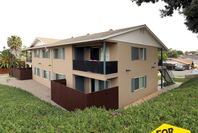 295 D St in Chula Vista, CA - Building Photo - Building Photo