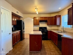 1524 Bill Mueller Pl in El Paso, TX - Building Photo - Building Photo