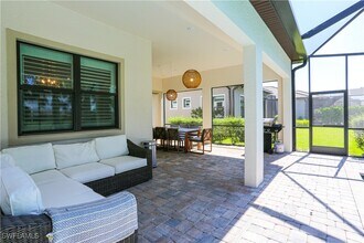 9716 Everglades Dr in Naples, FL - Building Photo - Building Photo