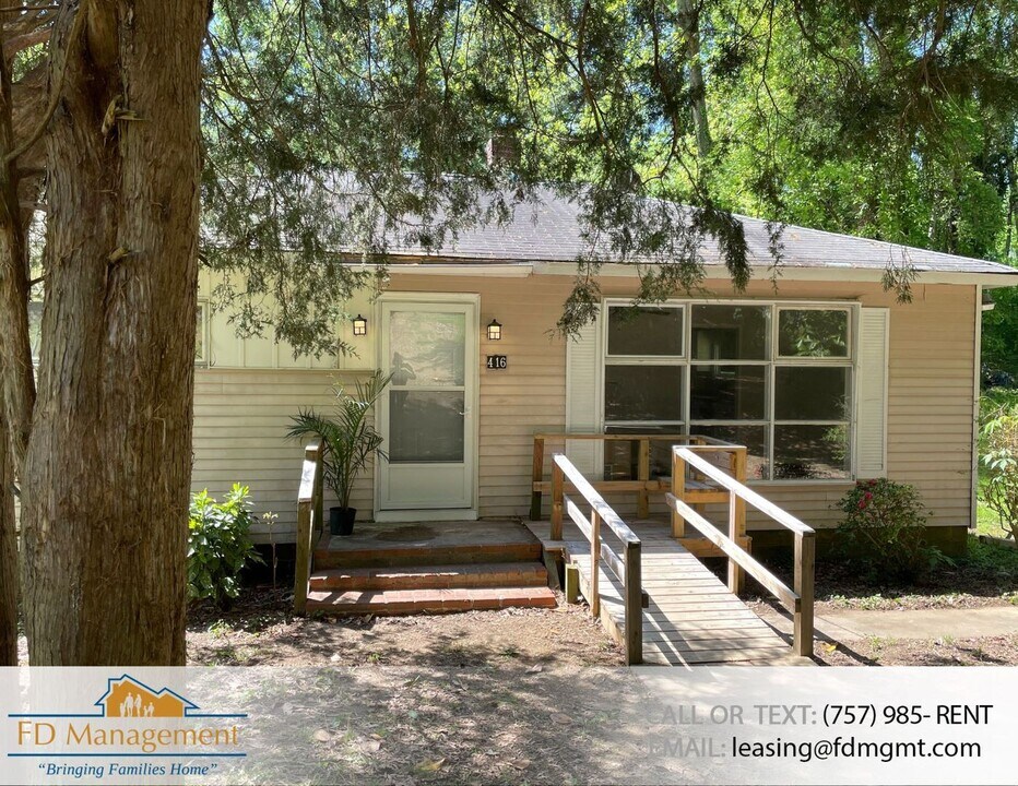416 Burbank St in Williamsburg, VA - Building Photo