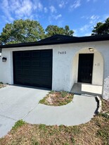 7605 Embassy Blvd in Port Richey, FL - Building Photo