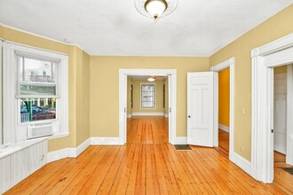 13 Wyoming St in Boston, MA - Building Photo - Building Photo