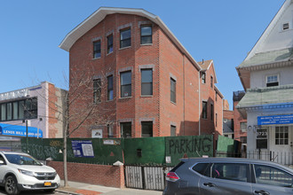 37-21 76th St in Jackson Heights, NY - Building Photo - Building Photo