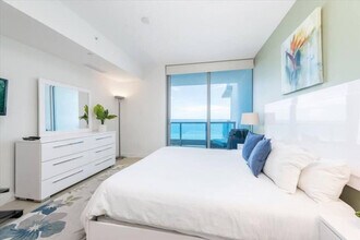 6551 Collins Ave-Unit -ID1016307P in Miami Beach, FL - Building Photo - Building Photo