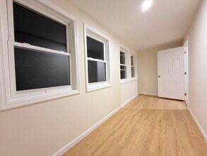 356 Carnegie Pl, Unit 2 in Vauxhall, NJ - Building Photo - Building Photo