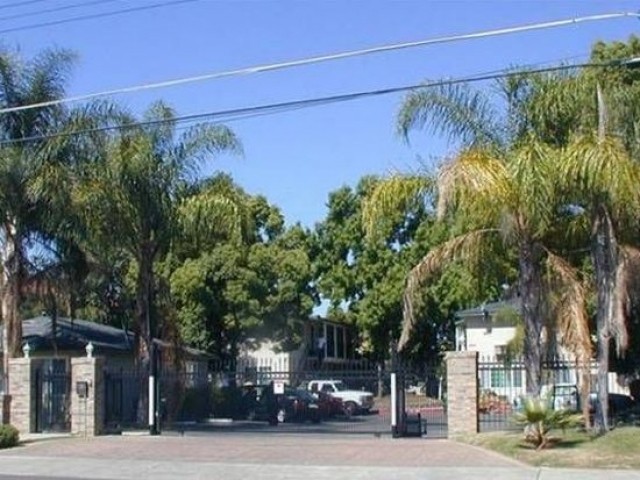 The Ponderosa in Sacramento, CA - Foto de edificio - Building Photo