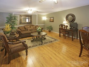 East Gate Apartments in Meridian, MS - Foto de edificio - Building Photo