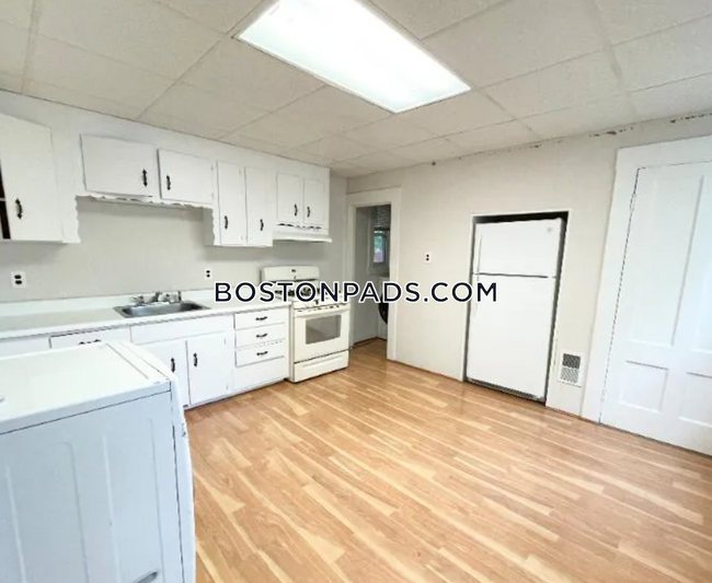 122 Buttonwood St in Boston, MA - Building Photo - Building Photo