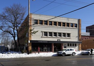 1050 Hancock St in Quincy, MA - Building Photo - Building Photo