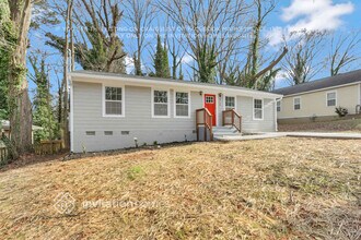 212 Glenrose Cir SW in Atlanta, GA - Building Photo - Building Photo