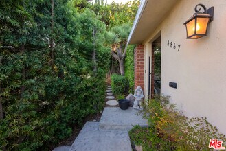 4867 Finley Ave in Los Angeles, CA - Building Photo - Building Photo