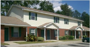 Forest Pointe in Butler, GA - Building Photo