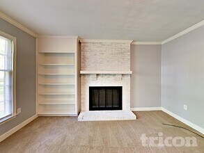 6520 Farmingdale Dr in Charlotte, NC - Building Photo - Building Photo