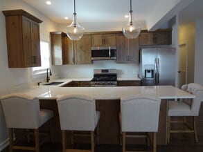 711 E 3rd St, Unit 2 in Williamsport, PA - Building Photo - Building Photo