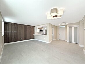1145 Normandy Dr in Miami Beach, FL - Building Photo - Building Photo