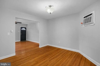 2100 Mifflin St in Philadelphia, PA - Building Photo - Building Photo