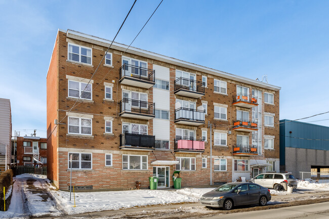 965 24E Av in Montréal, QC - Building Photo - Building Photo