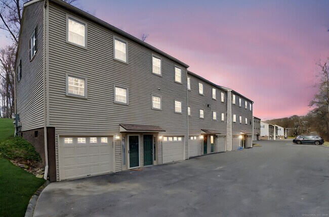 property at 37 Prange Rd