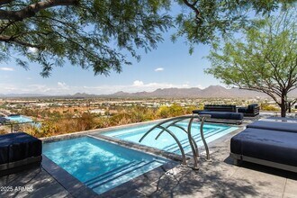 7180 E Kierland Blvd, Unit 504 in Scottsdale, AZ - Building Photo - Building Photo