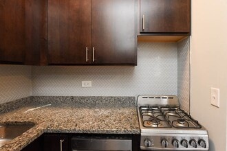 4854 N Damen in Chicago, IL - Building Photo - Building Photo