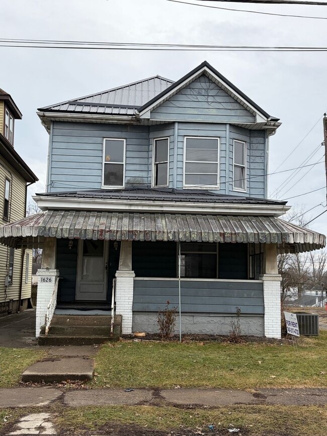 property at 1626 Oregon Ave