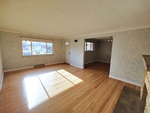 1193 Clover Cir Ct in Pittsburgh, PA - Building Photo - Building Photo