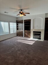 202 Solecita Way in Bakersfield, CA - Building Photo - Building Photo