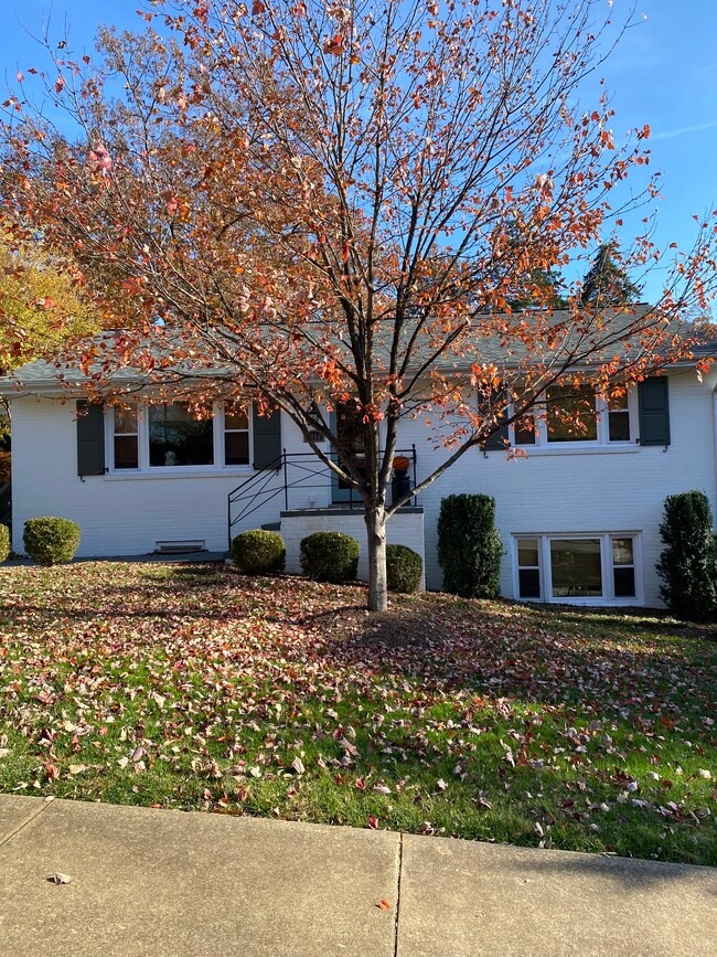 1206 Cutler Ln, Unit 1206 Cutler Lane