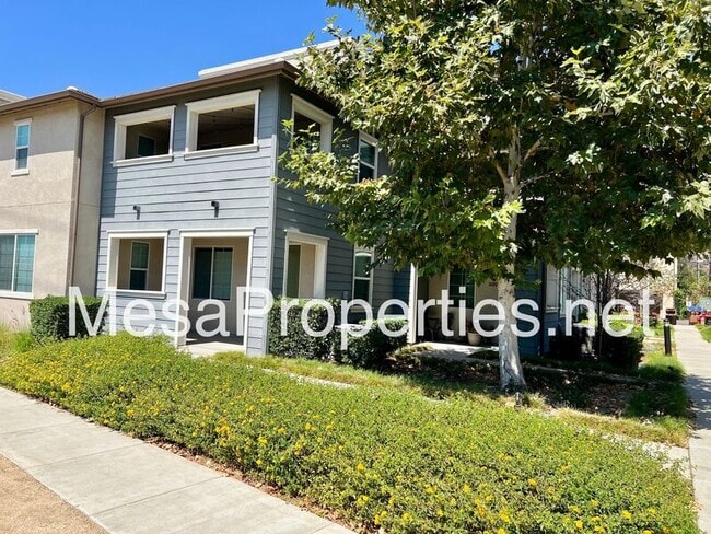 1046 Newberry Ln