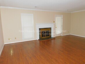 2418 Cottage Pl in Greensboro, NC - Building Photo - Building Photo