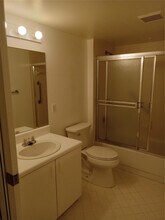 901 SW 138th Ave in Pembroke Pines, FL - Building Photo - Building Photo