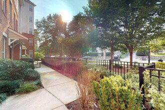 27 Barker Ave-Unit -FL1-ID914A in White Plains, NY - Building Photo - Building Photo