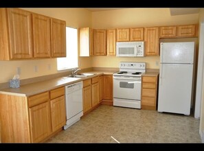 5068 W Wind Rock in Herriman, UT - Building Photo - Building Photo