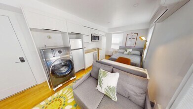 36 Shepard St in Boston, MA - Building Photo - Building Photo