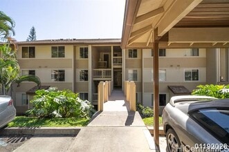 95-982-982 Wikao St in Mililani, HI - Building Photo - Building Photo