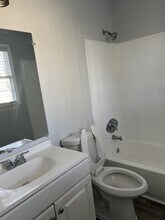 719 Burnt Creek Dr NW in Lilburn, GA - Building Photo - Building Photo