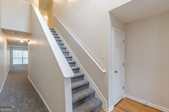 3757 Harvest Dr in Decatur, GA - Building Photo - Building Photo