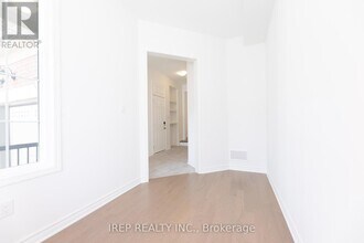 3360 MARCHINGTON Sq in Pickering, ON - Building Photo - Building Photo