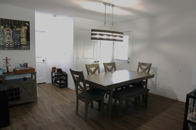 13711 Mussel Run in Elgin, TX - Building Photo - Building Photo