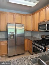 20375 Belmont Park Terrace in Ashburn, VA - Building Photo - Building Photo