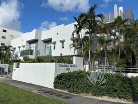 3299 Bird Ave in Miami, FL - Building Photo