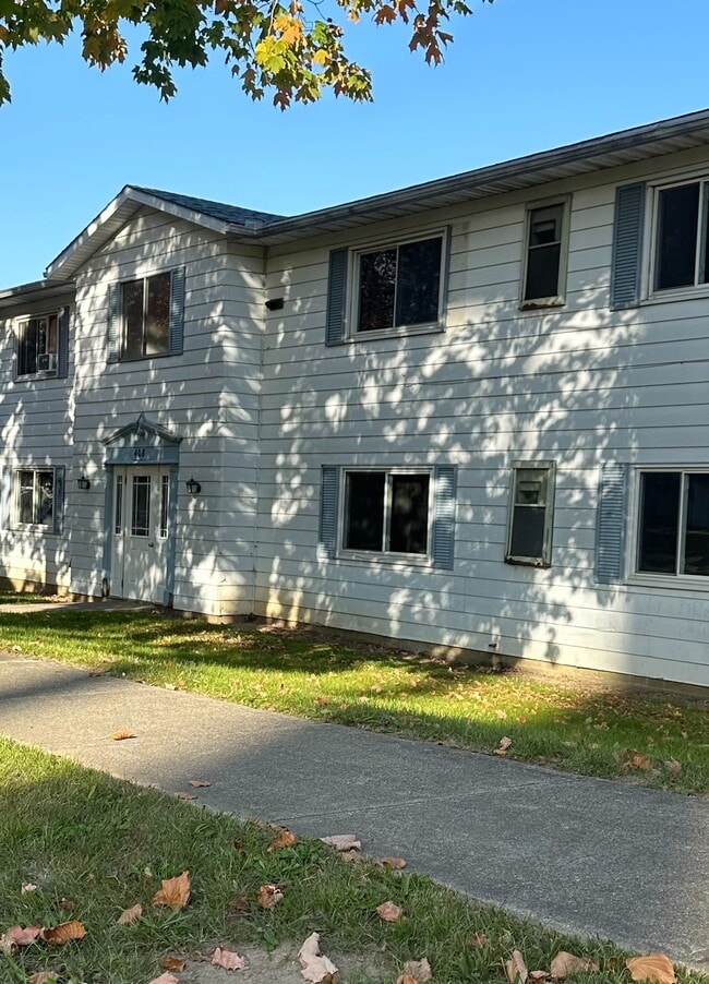 property at 408 N Front St