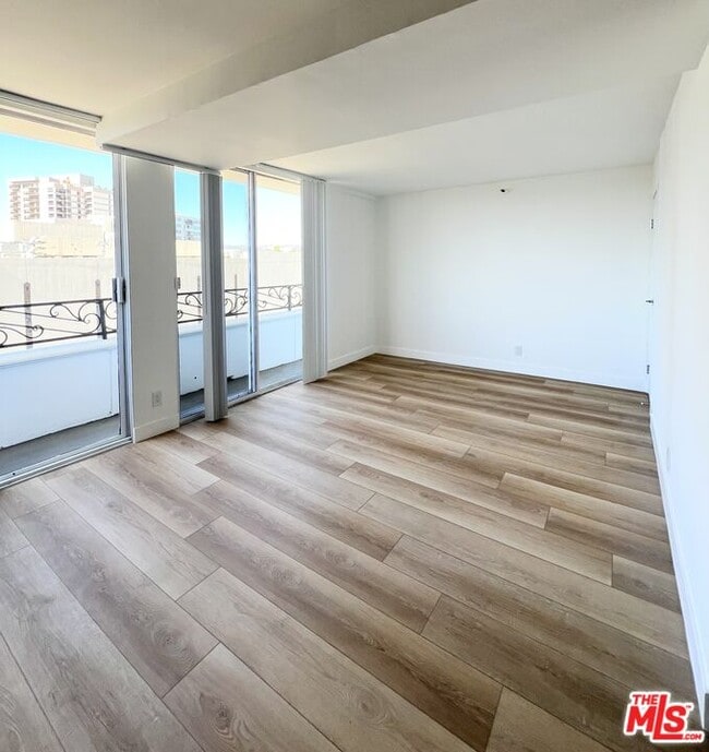 property at 10390 Wilshire Blvd