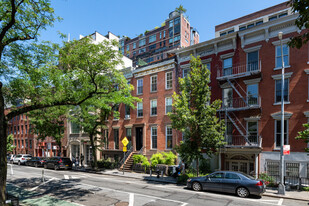 221 W 13th St Apartamentos