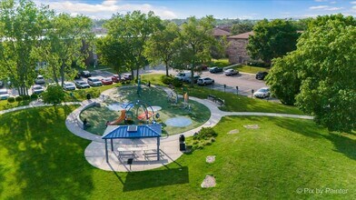 312 Klein Creek Ct in Carol Stream, IL - Building Photo - Building Photo