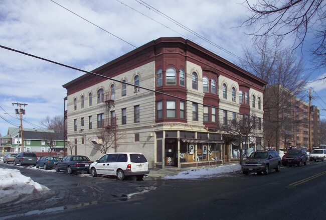 523-527 South St