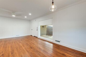7236 Wake Forrest Dr in Dallas, TX - Building Photo - Building Photo