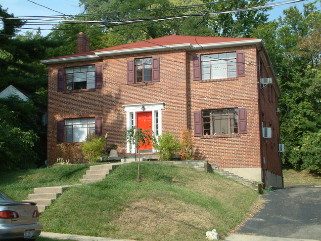 1259 Morten Ave in Cincinnati, OH - Building Photo - Building Photo