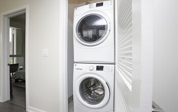 798 N Hudson Ave in Chicago, IL - Building Photo - Building Photo