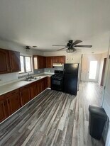 81 Firestone St, Unit Upper unit in Lackawanna, NY - Building Photo